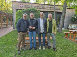 Gruppenfoto mit Dr. Edmund Blab, Christian Trattner, Dr. Roland Berger und Dr. Gregor de Lijzer